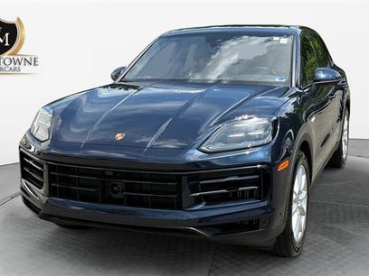 Used 2025 Porsche Cayenne E-Hybrid w/ Premium Package Plus