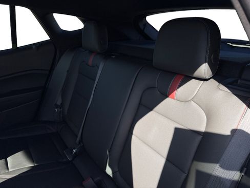 New 2026 Chevrolet Trax RS w/ Driver Confidence Package image 16