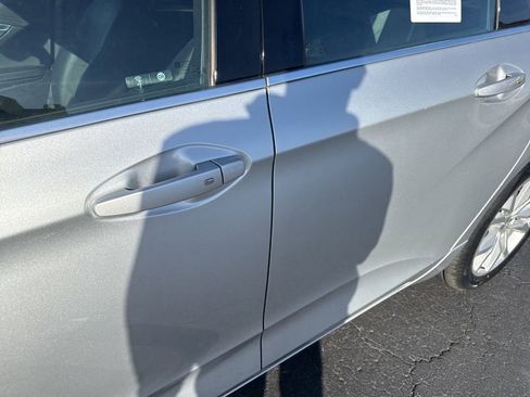 Used 2019 Chevrolet Impala LT image 33