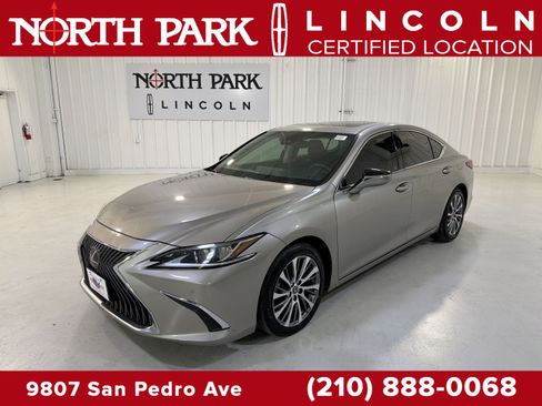 Used 2019 Lexus ES 350 Ultra Luxury image 1