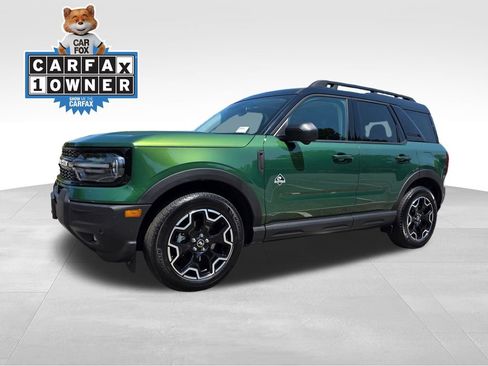 Used 2025 Ford Bronco Sport Outer Banks w/ Outer Banks Tech Package+ AWD/4WD image 2
