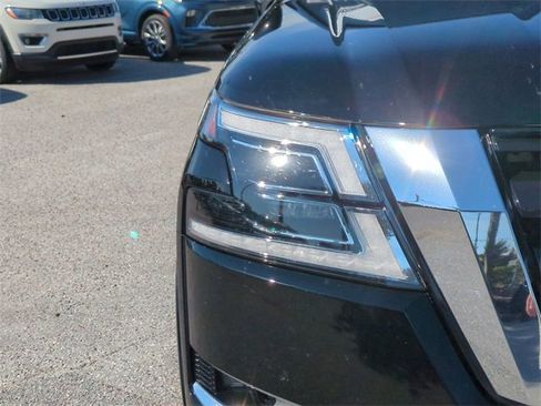 Certified 2022 Nissan Armada SL image 9