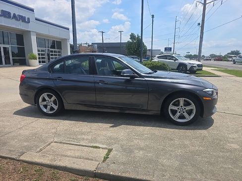 Used 2013 BMW 328i Sedan RWD image 3