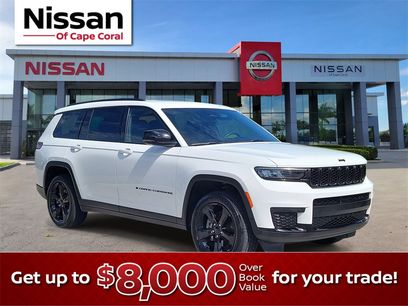 Used 2023 Jeep Grand Cherokee L Laredo