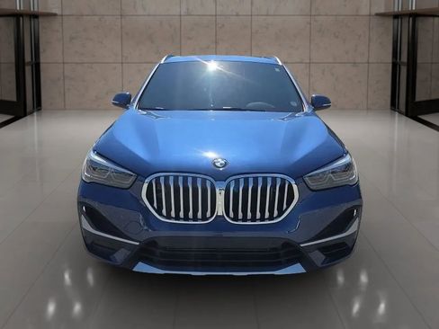 Used 2021 BMW X1 xDrive28i w/ Premium Package AWD/4WD image 4