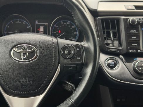 Used 2018 Toyota RAV4 XLE w/ Plus Extra Value Package AWD/4WD image 6