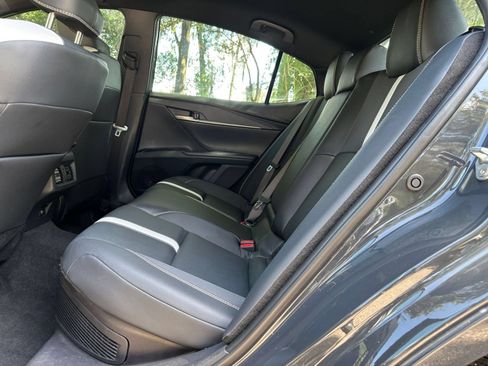 Used 2026 Toyota Camry SE FWD image 24