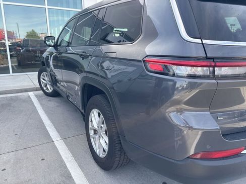 Used 2021 Jeep Grand Cherokee L Laredo w/ Luxury Tech Group I RWD image 5