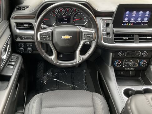 Used 2022 Chevrolet Suburban LS AWD/4WD image 19