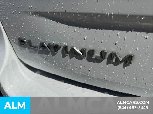 Used 2025 Ford Expedition Max Platinum AWD/4WD image 9