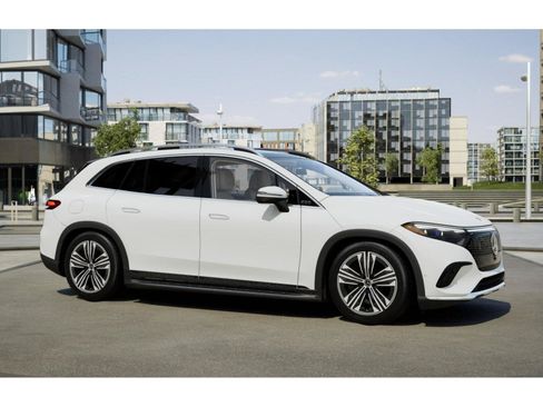 New 2026 Mercedes-Benz EQS 400 4MATIC SUV image 13