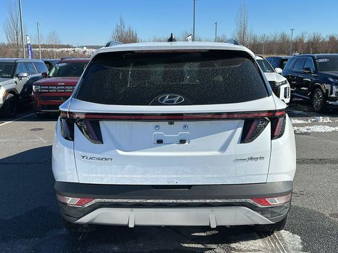 Certified 2024 Hyundai Tucson Limited AWD/4WD image 4