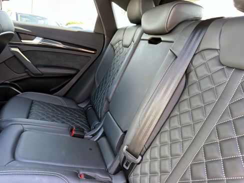 Used 2023 Audi SQ5 Premium Plus w/ Premium Plus Package image 13