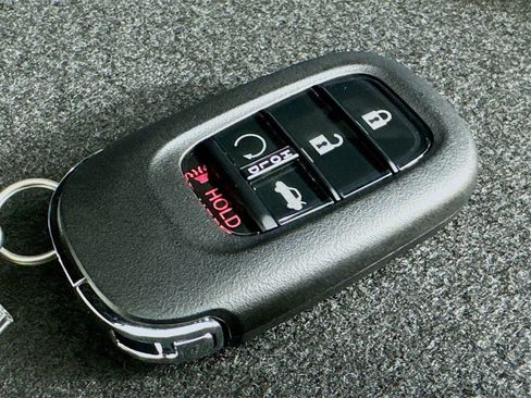 Used 2025 Honda Accord Sport image 42