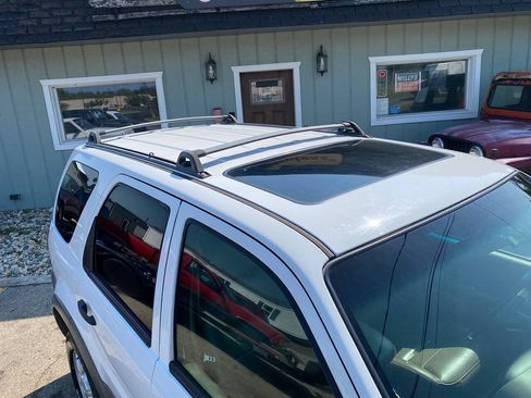 Used 2002 Ford Escape XLT AWD/4WD image 40
