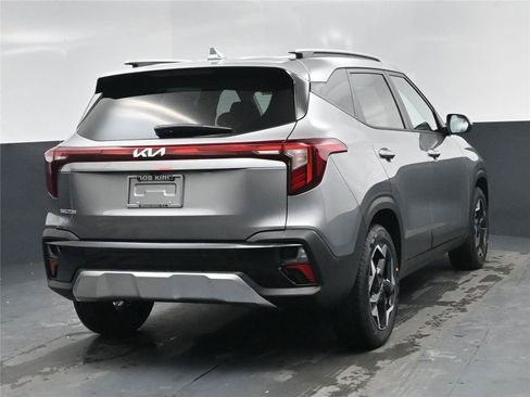 New 2026 Kia Seltos S image 12