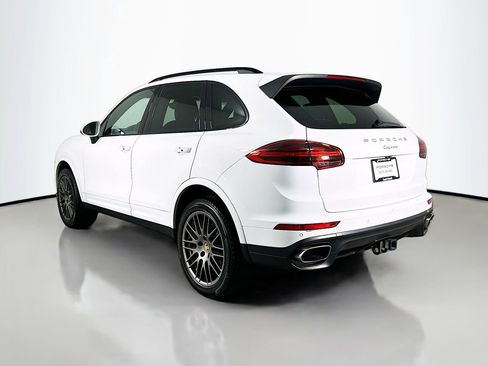 Used 2018 Porsche Cayenne Platinum Edition AWD/4WD image 3