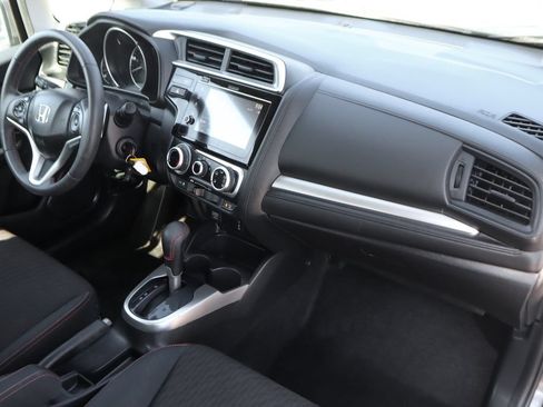Used 2020 Honda Fit Sport image 34