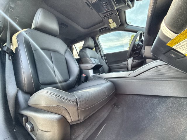 New 2026 Subaru Outback Limited AWD/4WD image 27
