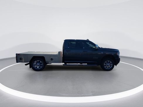 Used 2024 RAM 3500 Laramie w/ Sport Appearance Package AWD/4WD image 9