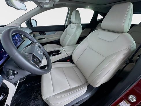 Certified 2025 Nissan Murano SL AWD/4WD image 12