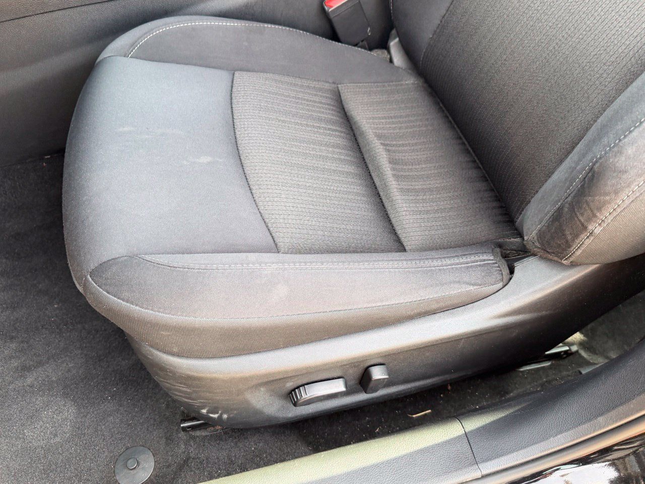 Certified 2025 Nissan Altima 2.5 SV FWD image 21
