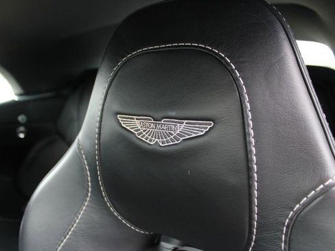 Used 2014 Aston Martin Vanquish Volante RWD image 11