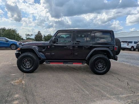Used 2023 Jeep Wrangler Unlimited Rubicon w/ Xtreme 35 Tire Package AWD/4WD image 7