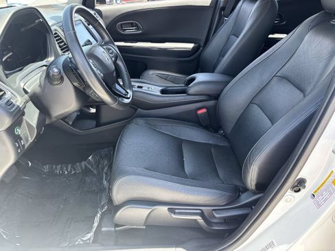 Certified 2019 Honda HR-V EX-L image 17