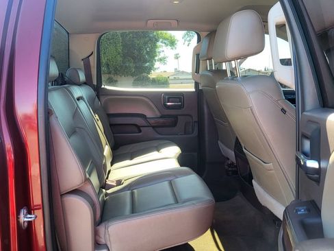 Used 2017 GMC Sierra 1500 SLT w/ SLT Premium Package AWD/4WD image 18