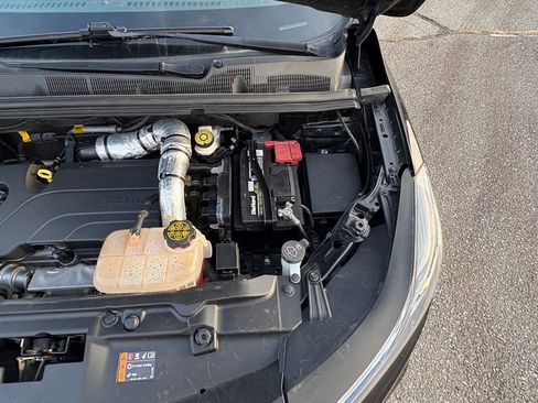 Used 2022 Chevrolet Trax LS w/ Tint and Cruise Package image 31