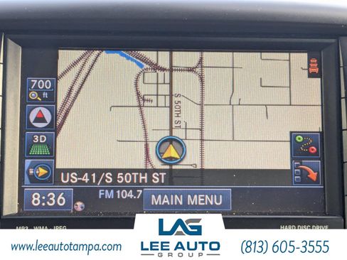 Used 2013 Chrysler Town & Country Touring-L image 21