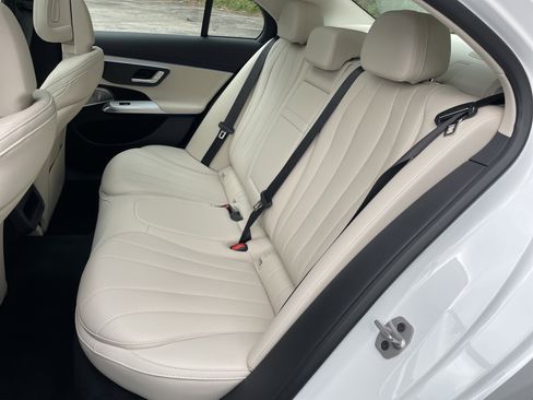 New 2026 Mercedes-Benz E 350 Sedan image 37