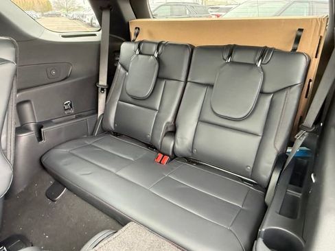 New 2026 Ford Explorer ST-Line image 15