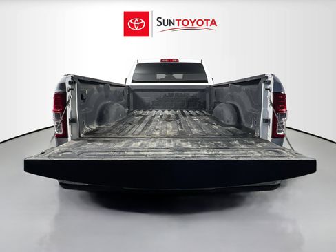 Used 2024 RAM 3500 Big Horn AWD/4WD image 35
