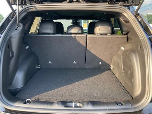 New 2025 Jeep Compass Latitude w/ Sun & Sound Group image 25