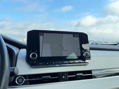 Used 2023 Mitsubishi Outlander SEL image 14