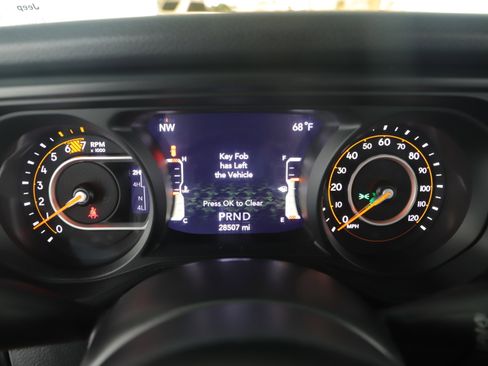 Certified 2024 Jeep Wrangler Sport S image 17