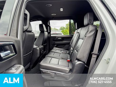 Used 2025 Chevrolet Tahoe LT AWD/4WD image 21
