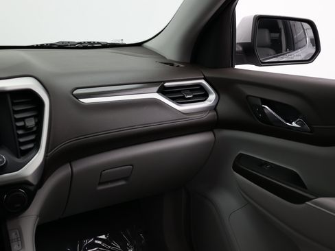 Used 2019 GMC Acadia SLT w/ LPO, Cargo Package FWD image 38