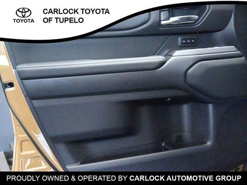 Used 2024 Toyota Land Cruiser image 21