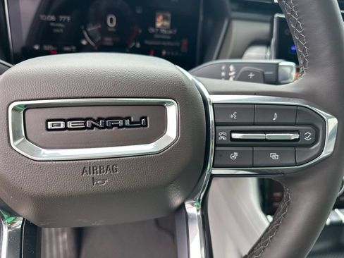 Used 2026 GMC Terrain Denali AWD/4WD image 27