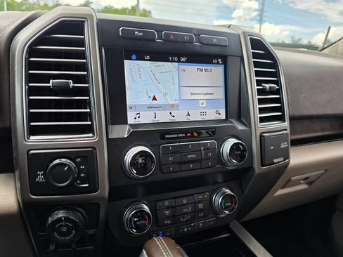 Used 2019 Ford F150 Limited AWD/4WD image 24