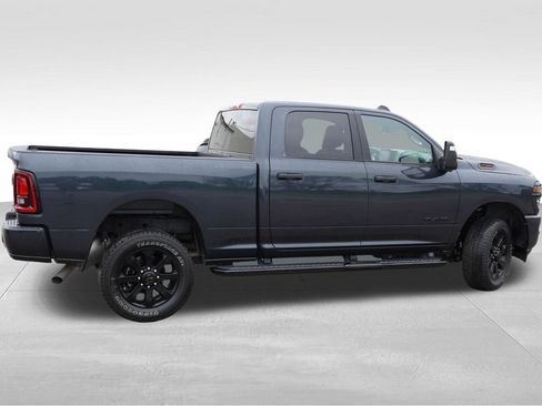Certified 2025 RAM 2500 Big Horn AWD/4WD image 4