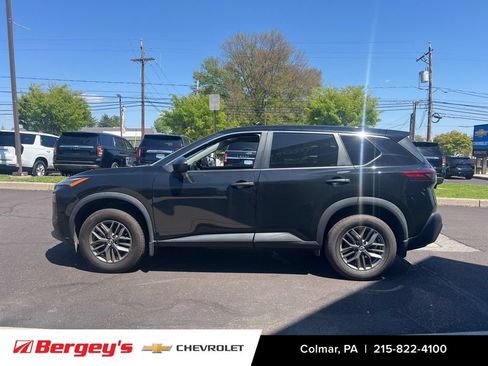Used 2022 Nissan Rogue S AWD/4WD image 8