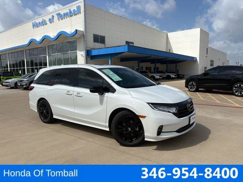 Used 2023 Honda Odyssey Sport image 1