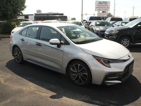 Used 2020 Toyota Corolla SE FWD image 10