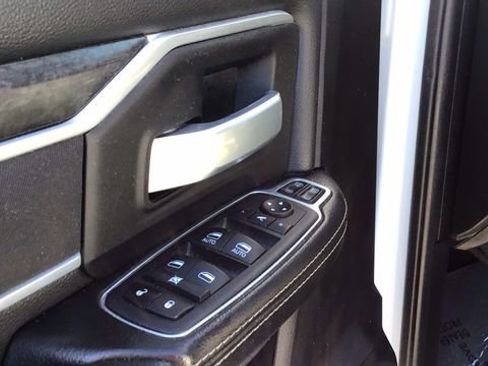 Used 2024 RAM 2500 Big Horn image 17