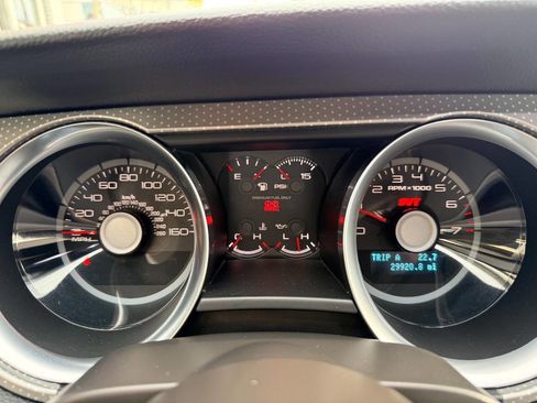 Used 2011 Ford Mustang Shelby GT500 w/ SVT Performance Pkg image 22