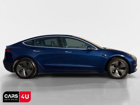 Used 2020 Tesla Model 3 Standard Range image 8